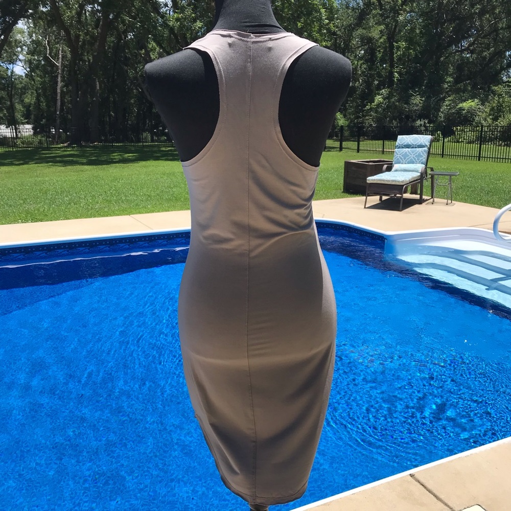 Benjamin Jay Racerback Dress Size M - Picture 2 of 5